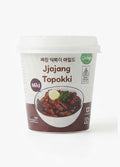 Cup Jjajang Topokki (Mild) – Korean Black Bean Rice Cakes